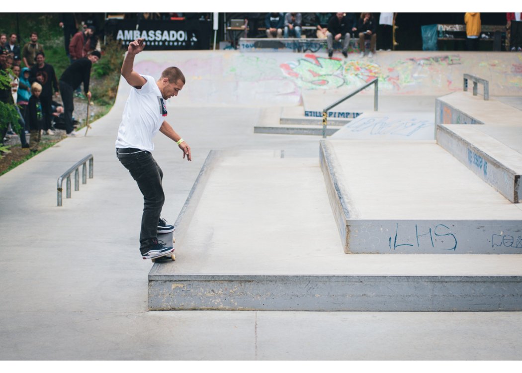 Tomáš Stejskal fakie nosegrind. / foto: Vašek Žalud