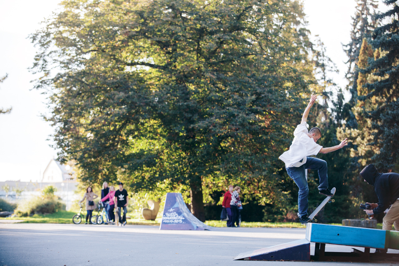 Michal Coufal frontside bluntslide / foto: Kubo Križo Michal Coufal frontside bluntslide / foto: Kubo Križo