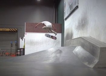 Další Bangin vlastní stylař Daniel Espinoza