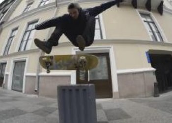 Ruský Adidas team přináší bezva video z domácích streetů