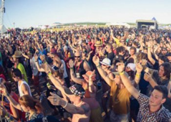 Festival Mighty Sounds čelí likvidačním pokutám