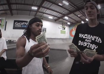 Kluci ze SK8MAFIA si zahráli o peníze kostky Skate Dice