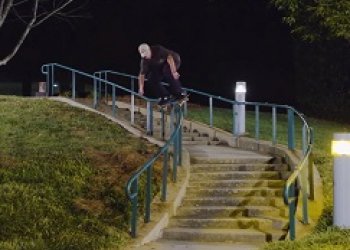 Jamie Foy a šílené raily k sobě prostě patří