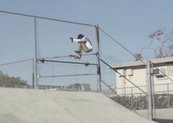 Zion Wright a jeho b-side z "By Any Means" videa