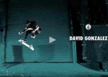 Remix part Davida Gonzalese z Holy Stokes! je prasárna