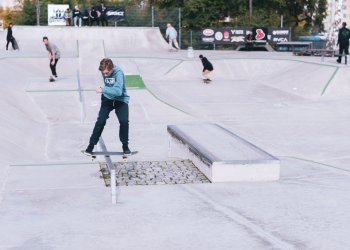 Denis Janeček frontside lipslide. / foto: Vašek Žalud