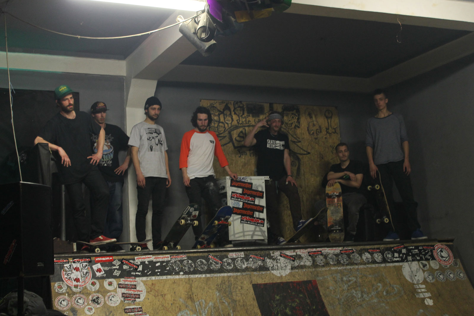 a_IMG_9949 Skate crew.