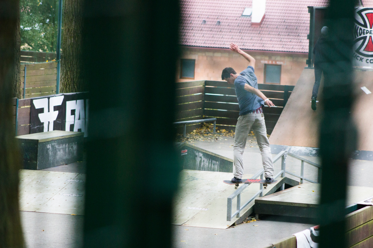 a_honza spalek beklip Honza Špalek backside lipslide. / Foto: Black Bee