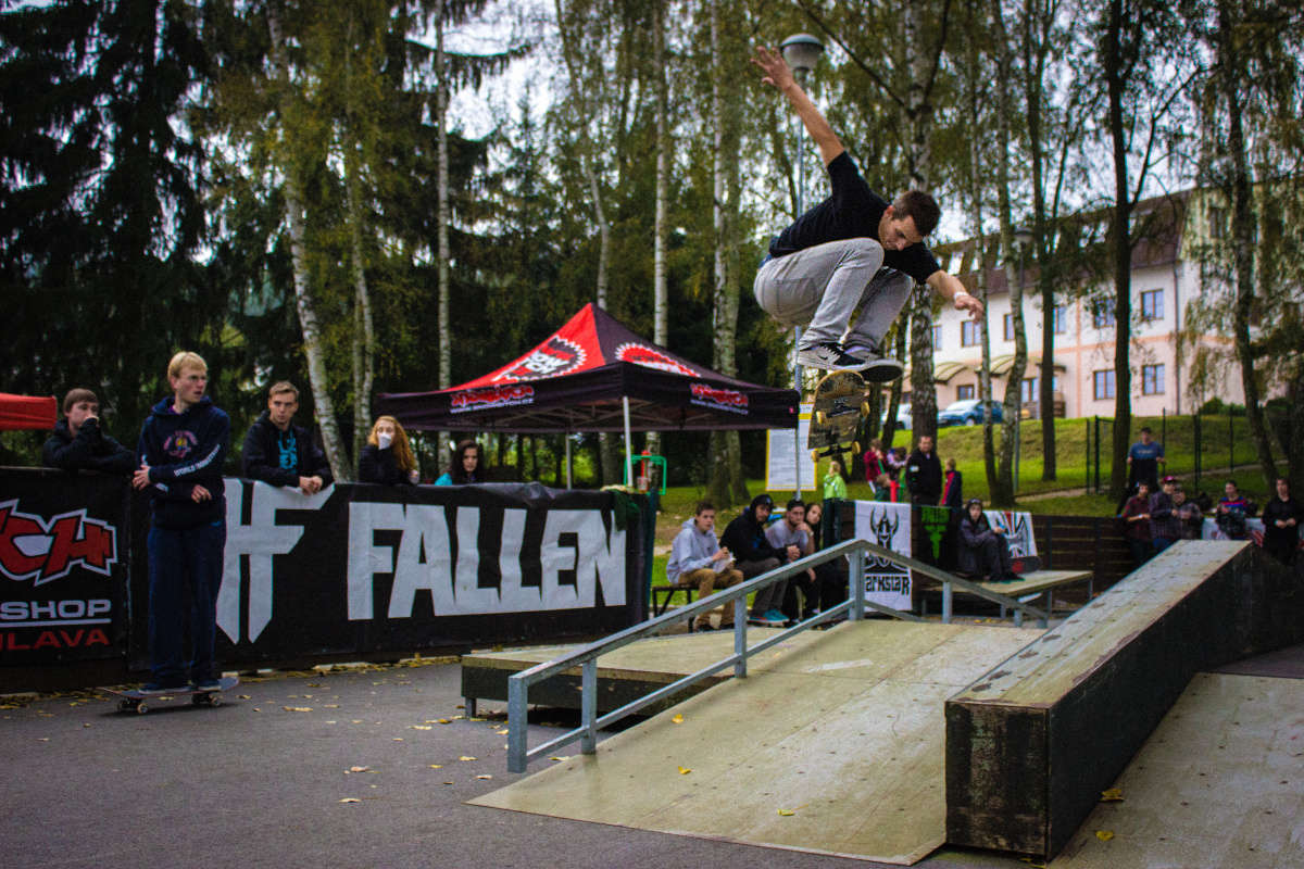 a_pepa kostal - hardflipp Pepa Košťál hardflip. / foto: Black Bee