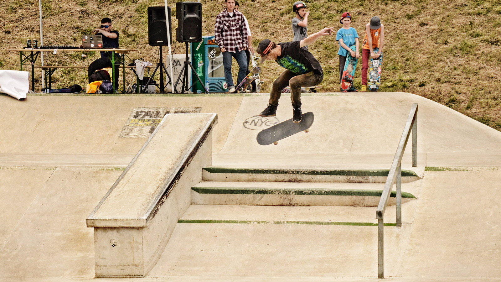 Martin-Svec-bs-flip Martin Švec backside flip. / foto: Eva Kučová