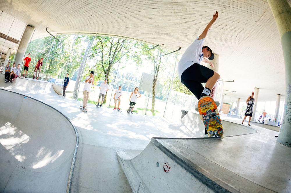 Kilian Zehnder - transfer to nosegrind Kilian Zehnder - transfer to nosegrind