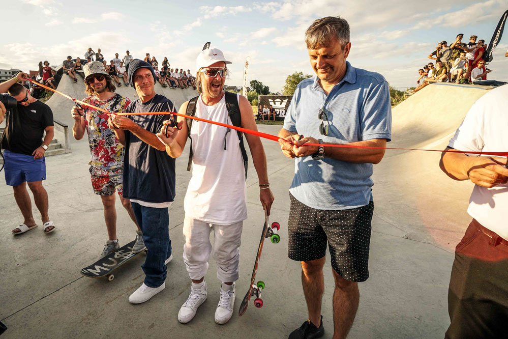 Slavnostní otevření skateparku se SUPRA teamem.